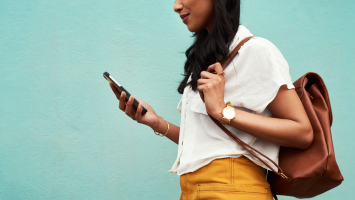 Kysely nuorten mediakäytöstä ja hyvinvoinnista: Pienituloisten kotitalouksien nuorilla muita useammin ikäviä mediakokemuksia